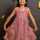 Dark checks sleeveless frock